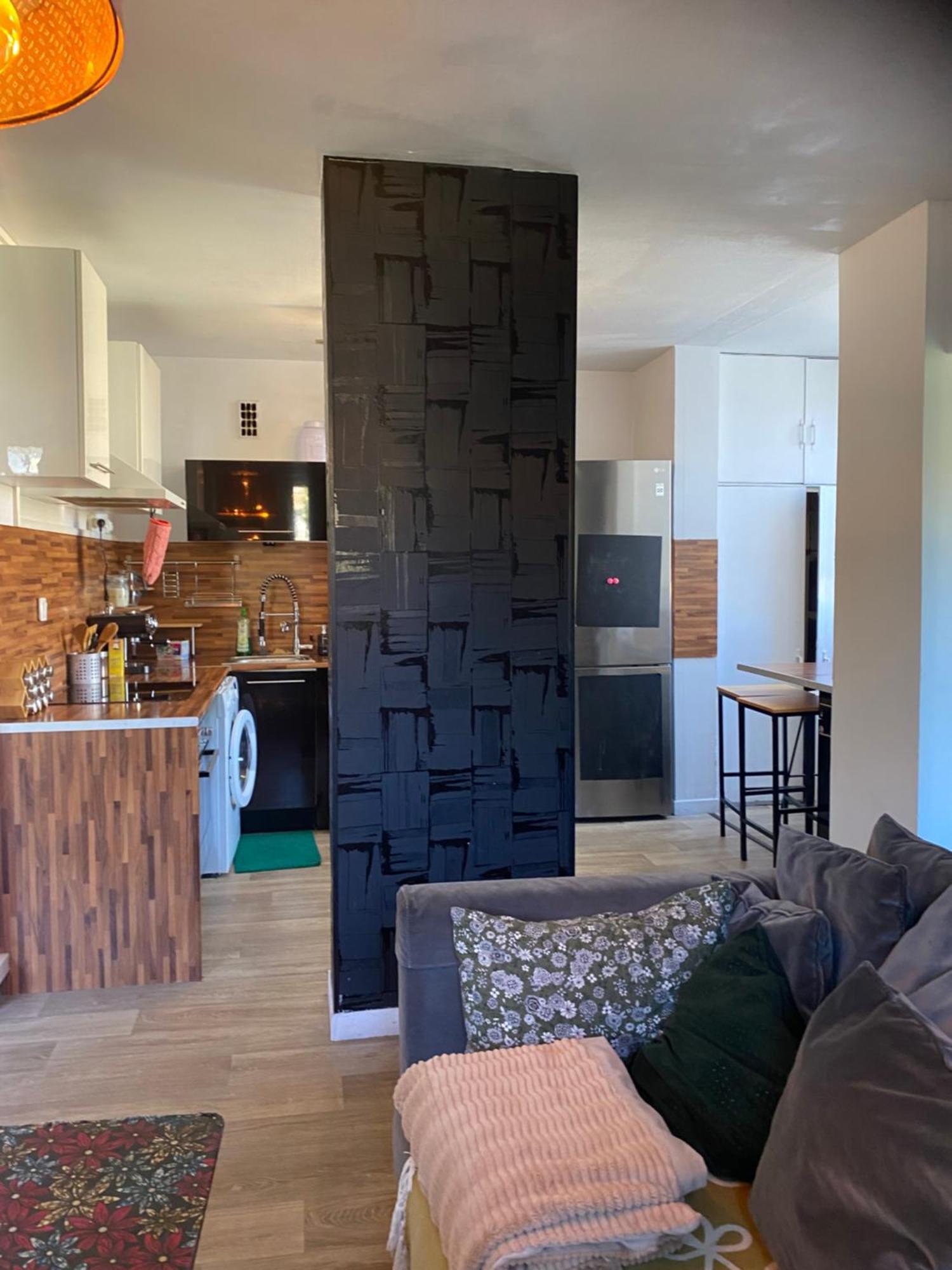 Bel Appartement Spacieux ,Convivial De 3 Chambres Avec Parking Prive Secure Caen Exteriér fotografie