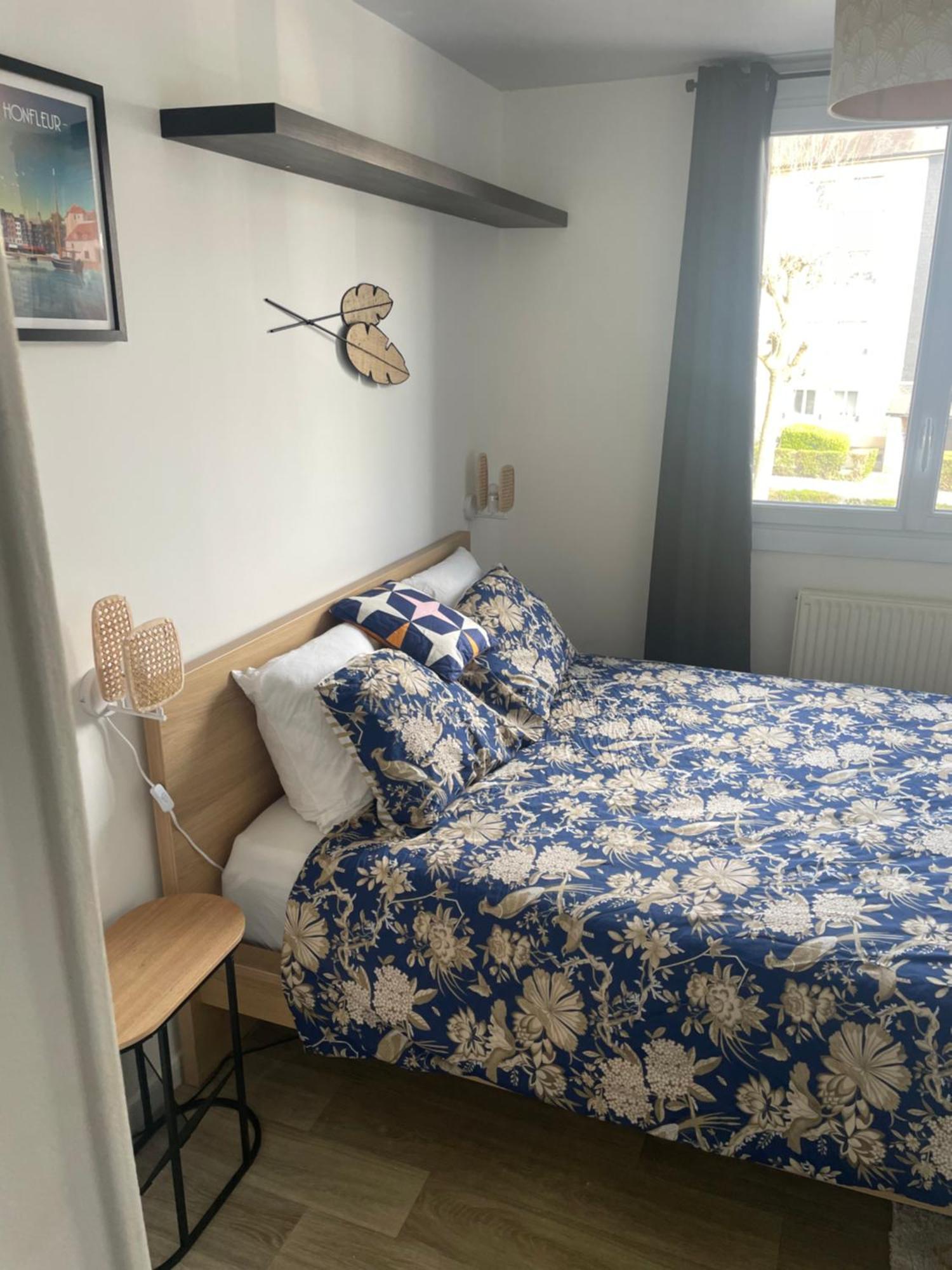 Bel Appartement Spacieux ,Convivial De 3 Chambres Avec Parking Prive Secure Caen Exteriér fotografie